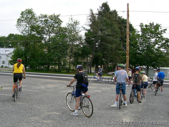 BikeSkillsB1_060715 Jon demonstrates...