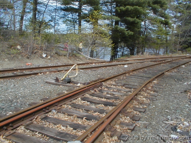 P5100010 The old Wonderbread switch -- which will become the start of the side path to Natick Mall. Rusty rails in 2005.