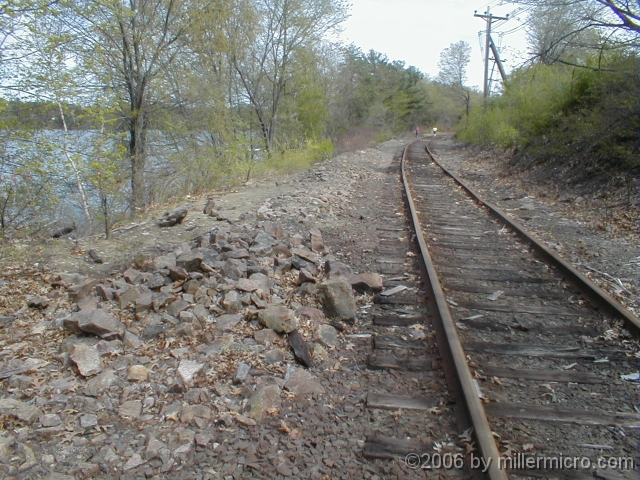 P5100012 On the CRT by Middle Pond.