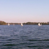 040426Sailboats1 High-school sailboat racing is also popular on Lake Cochituate.