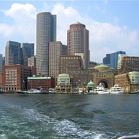 060727BostonSkyline1 As our boat pulls away from the pier, and into harbor...